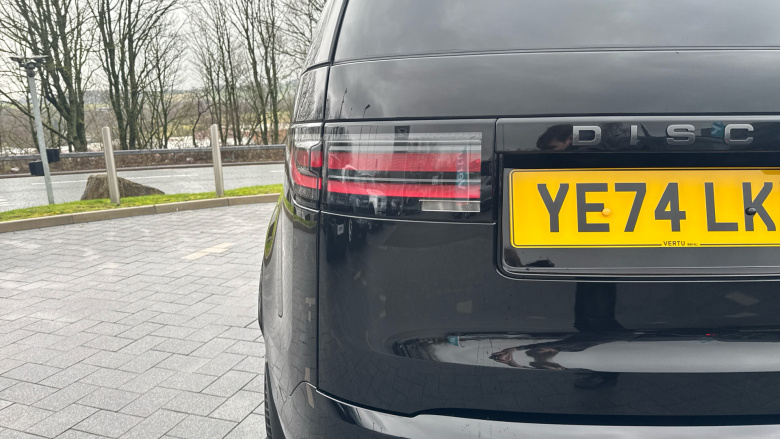 Land Rover Discovery 3.0 D350 Dynamic SE 5dr Auto Diesel Station Wagon